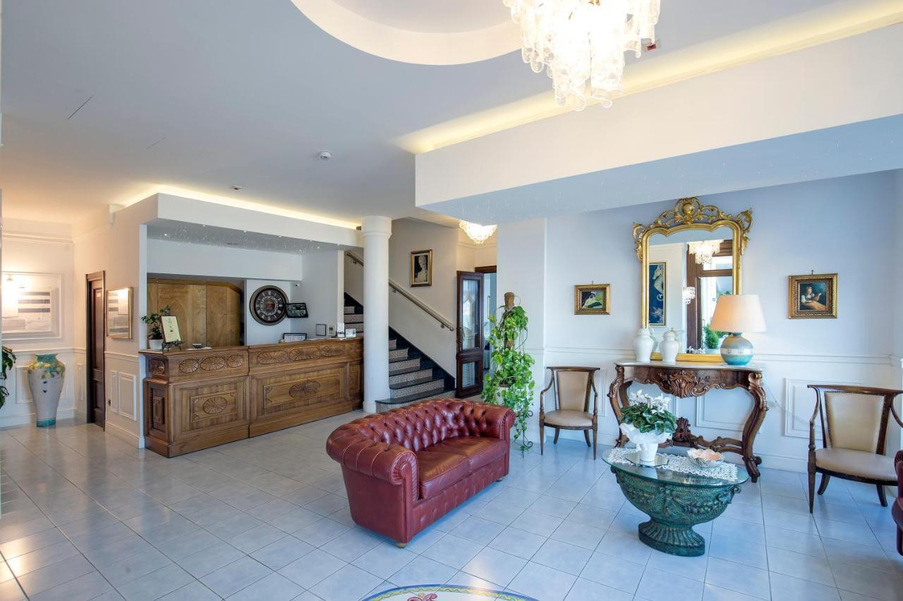 La Panoramica Hotel Castellammare di Stabia Exteriér fotografie